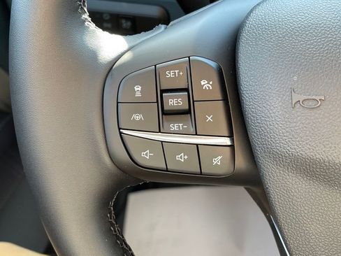 New 2025 Ford Maverick Lariat w/ Black Appearance Package image 8