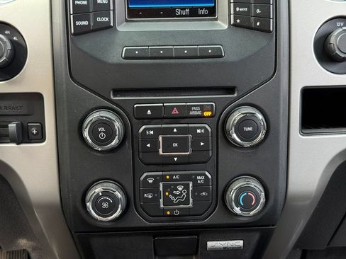 Used 2014 Ford F150 XLT w/ Equipment Group 302A Luxury AWD/4WD image 15