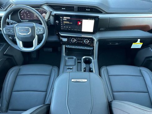 New 2026 GMC Sierra 2500 Denali w/ Denali Reserve Package image 12