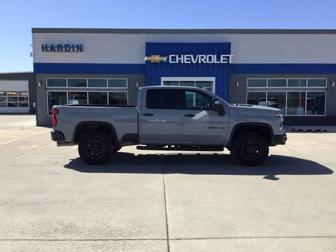 Used 2025 Chevrolet Silverado 2500 ZR2 w/ ZR2 Bison Edition AWD/4WD image 7