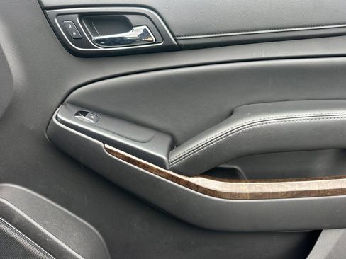 Used 2016 Chevrolet Tahoe LT RWD image 21