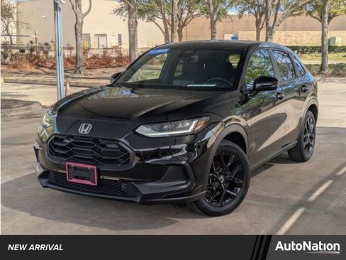 Certified 2025 Honda HR-V Sport image 1