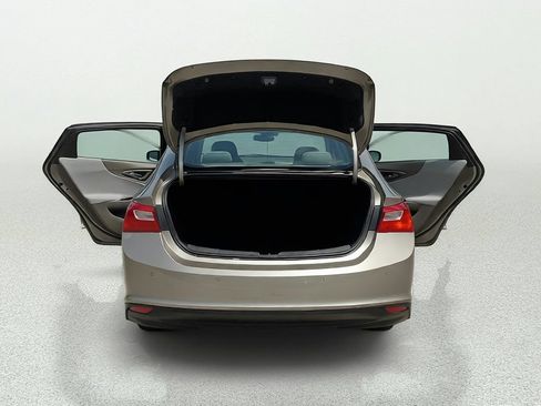 Used 2024 Chevrolet Malibu LT FWD image 14
