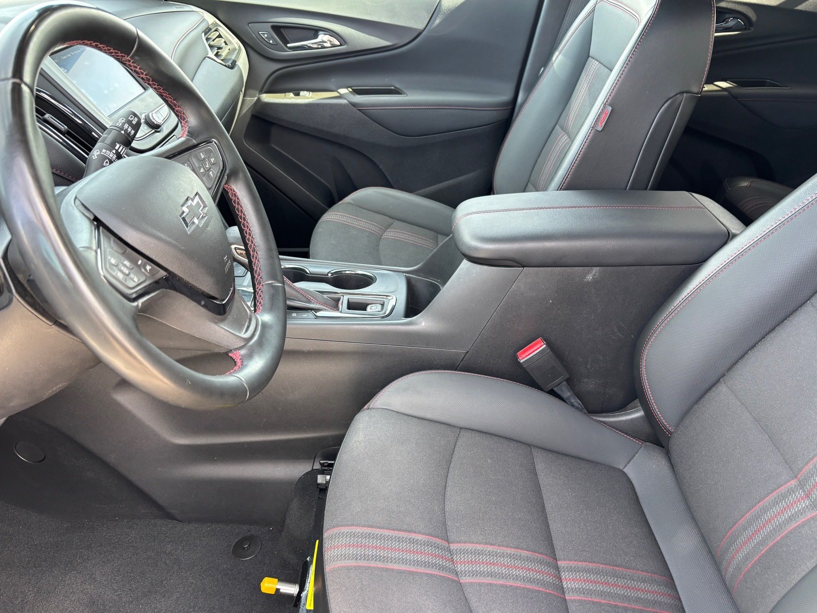 Used 2023 Chevrolet Equinox RS AWD/4WD image 20