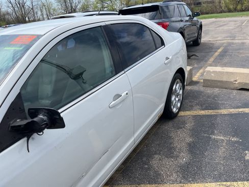 Used 2011 Ford Fusion SE image 7