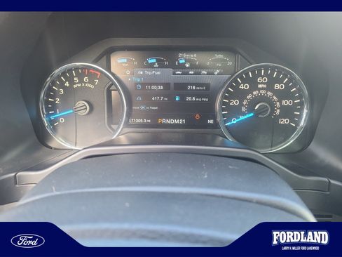 Used 2016 Ford F150 Lariat w/ Equipment Group 502A Luxury AWD/4WD image 11