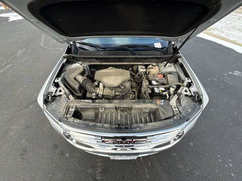 Used 2020 GMC Acadia SLE image 26