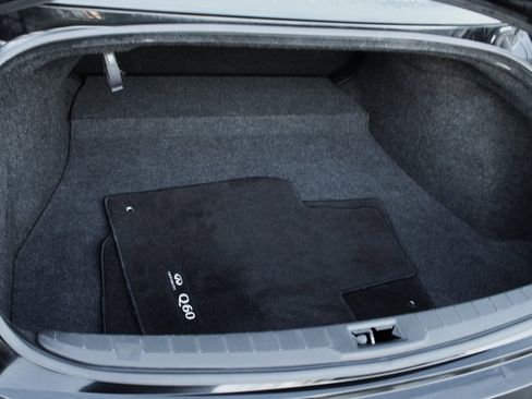 Used 2018 INFINITI Q60 3.0t Luxe image 17