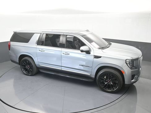 Used 2024 GMC Yukon XL Denali RWD image 68