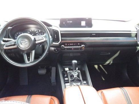 Used 2023 MAZDA CX-50 Meridian Edition image 2