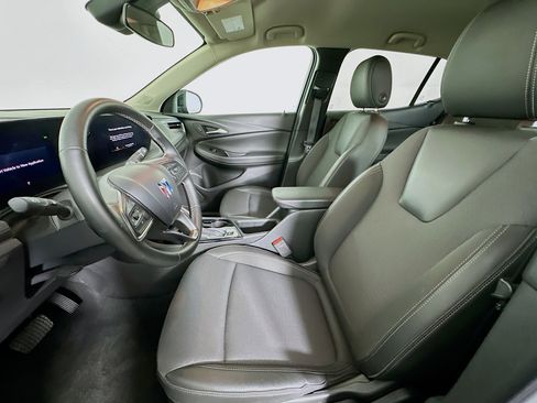 Used 2025 Buick Encore GX Preferred FWD image 13