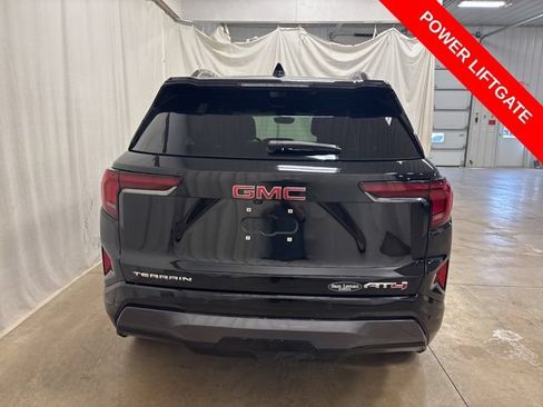 Used 2026 GMC Terrain AT4 w/ Technology Package II AWD/4WD image 6