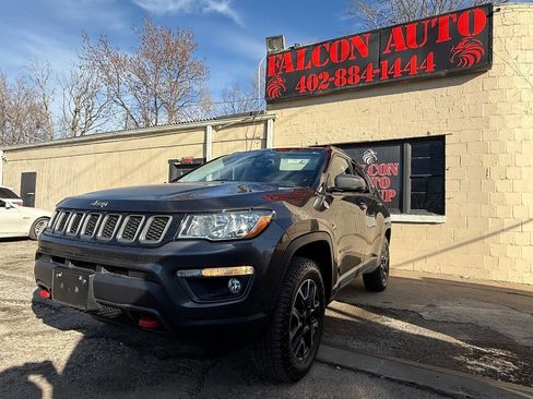 Used 2019 Jeep Compass Trailhawk w/ Cold Weather Group image 1