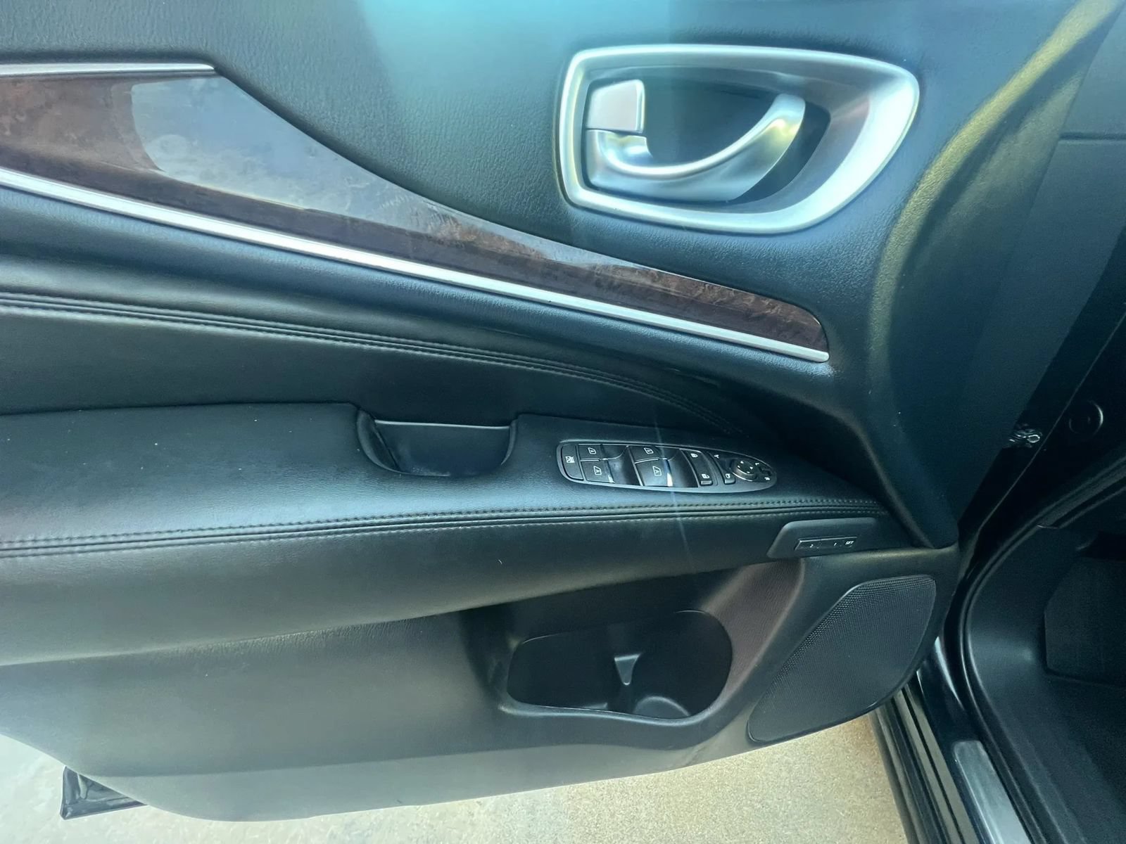 Used 2014 INFINITI QX60 Luxe w/ Deluxe Touring Package AWD/4WD image 13