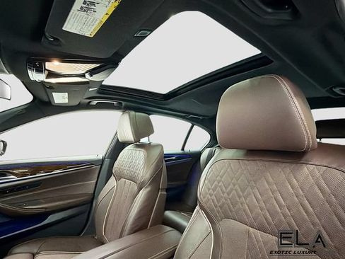 Used 2018 BMW 540i RWD image 24