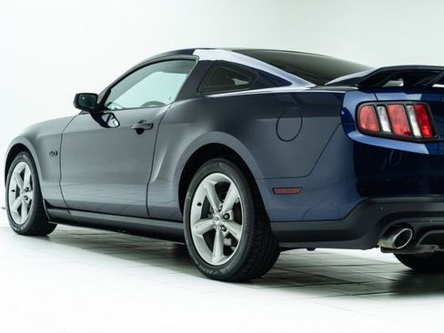 Used 2012 Ford Mustang GT RWD image 19