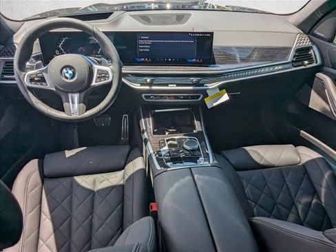 New 2026 BMW X5 sDrive40i w/ M Sport Package RWD image 14