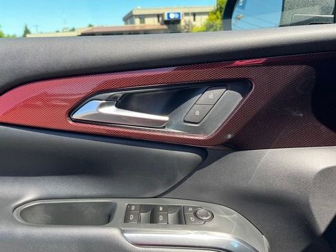Used 2026 Chevrolet Traverse Z71 AWD/4WD image 15