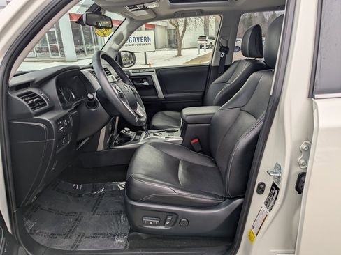 Used 2021 Toyota 4Runner Limited image 17