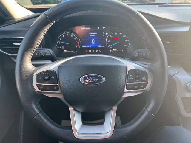 Used 2024 Ford Explorer XLT w/ Equipment Group 202A AWD/4WD image 13