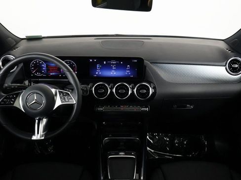Certified 2026 Mercedes-Benz GLA 250 image 8