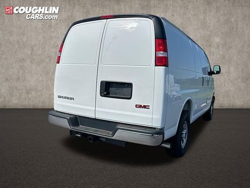 New 2025 GMC Savana 2500 w/ Enhanced Convenience Package image 8