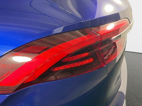 Used 2023 Maserati Grecale GT image 16