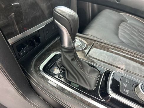 Used 2023 Nissan Armada Platinum w/ Captain's Chairs Package RWD image 24