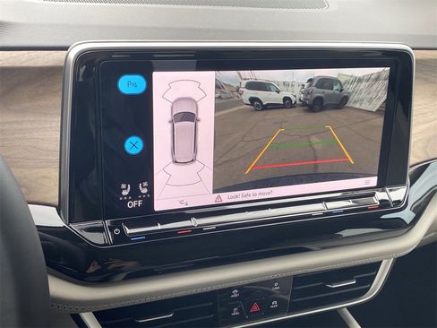 New 2026 Volkswagen Atlas SE image 23