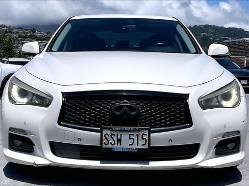 Used 2014 INFINITI Q50 Premium w/ Technology Package RWD image 6