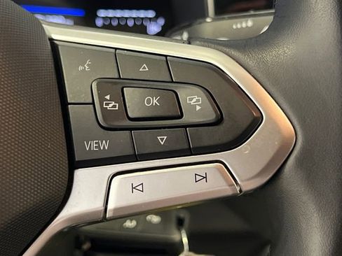 Certified 2025 Volkswagen Jetta Sport image 21