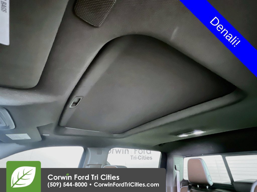 Used 2024 GMC Sierra 2500 Denali w/ Technology Package AWD/4WD image 25