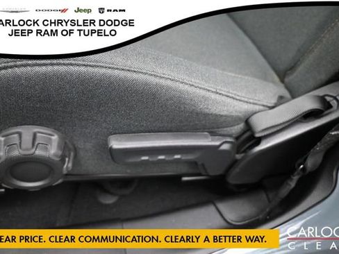 Used 2025 Jeep Wrangler Unlimited Sahara AWD/4WD image 13
