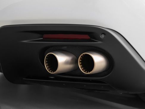 Certified 2024 Ferrari Roma Spider image 33