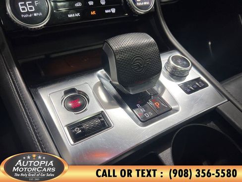 Used 2021 Jaguar F-PACE SVR AWD/4WD image 40