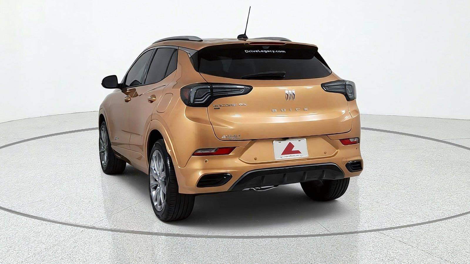 Used 2025 Buick Encore GX Avenir w/ Avenir Technology Package AWD/4WD image 5