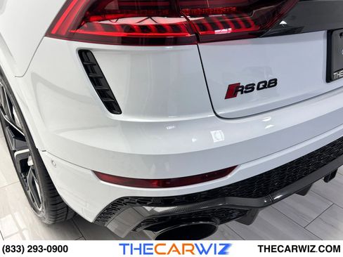 Used 2020 Audi RS Q8 w/ Carbon Optic Package image 25
