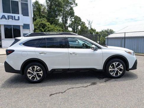 Used 2021 Subaru Outback Touring XT AWD/4WD image 11