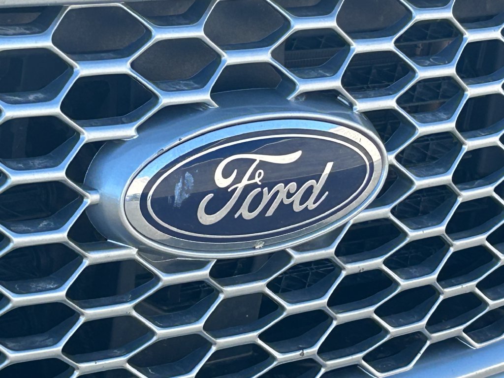 Used 2024 Ford Edge SEL AWD/4WD image 10