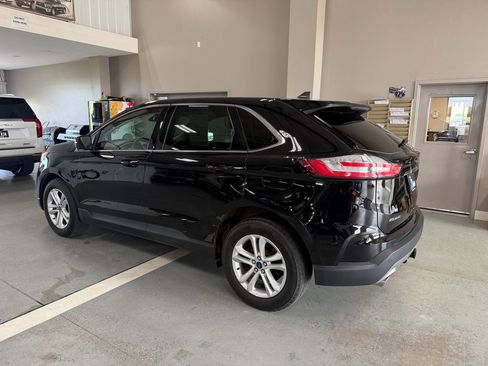 Used 2020 Ford Edge SEL w/ Convenience Package AWD/4WD image 5