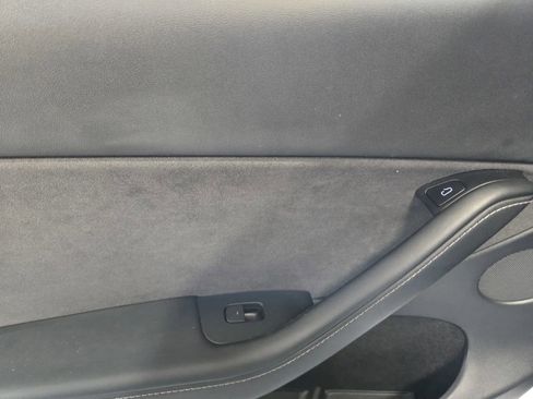 Used 2023 Tesla Model Y Long Range image 11