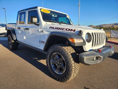 Used 2022 Jeep Gladiator Rubicon w/ Cold Weather Group image 2