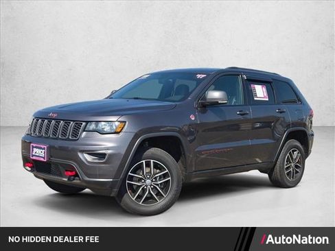 Used 2017 Jeep Grand Cherokee Trailhawk AWD/4WD image 1