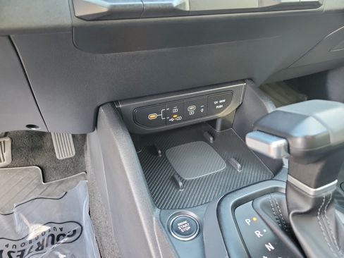 Certified 2025 Kia K4 EX FWD image 20