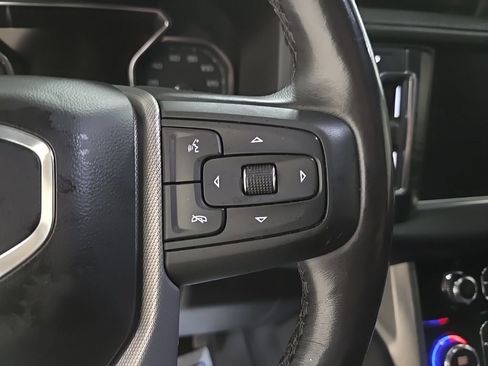 Used 2021 GMC Yukon XL Denali AWD/4WD image 19