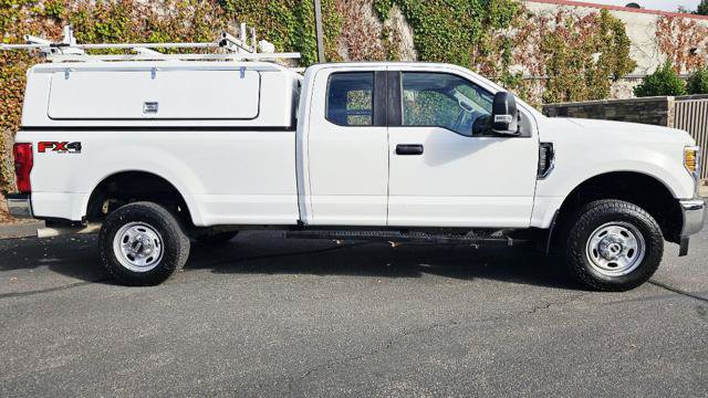Used 2018 Ford F250 XL w/ Power Equipment Group AWD/4WD image 4