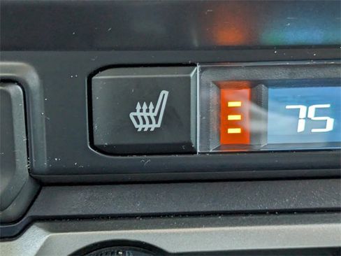 Used 2021 Toyota Tacoma Limited image 25