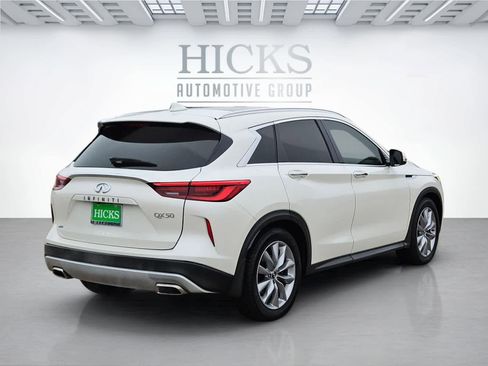 Used 2019 INFINITI QX50 Luxe w/ Navigation Package image 5
