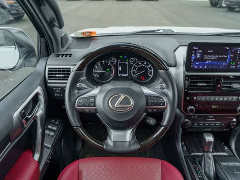 Used 2023 Lexus GX 460 Premium w/ Premium Plus Package AWD/4WD image 24