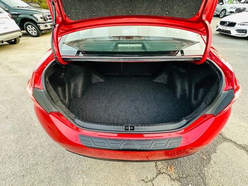 Used 2017 Toyota Corolla LE w/ Carpet Mat Package (TMS) image 28